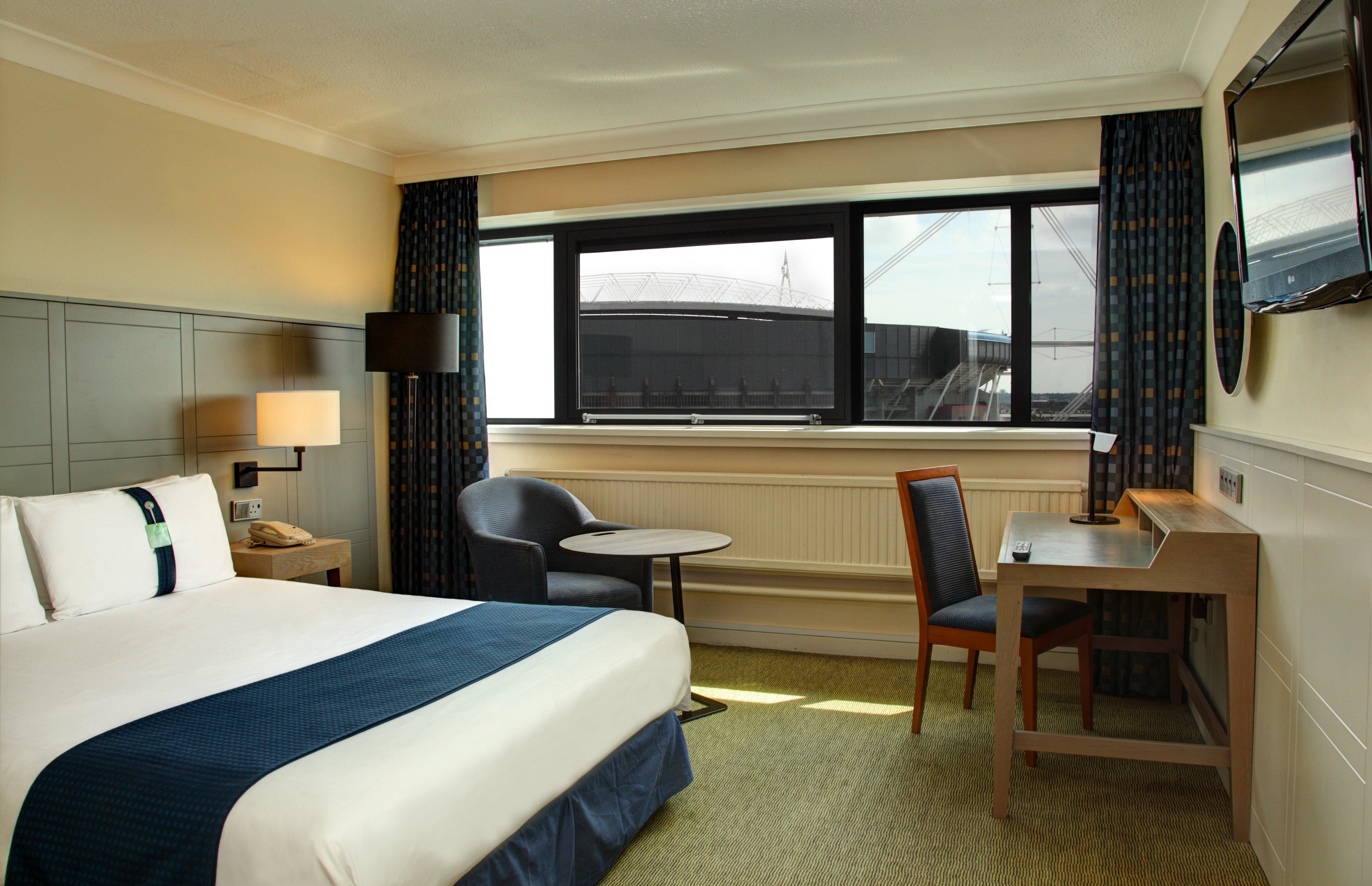 Holiday Inn Cardiff City, An Ihg Hotel Zewnętrze zdjęcie
